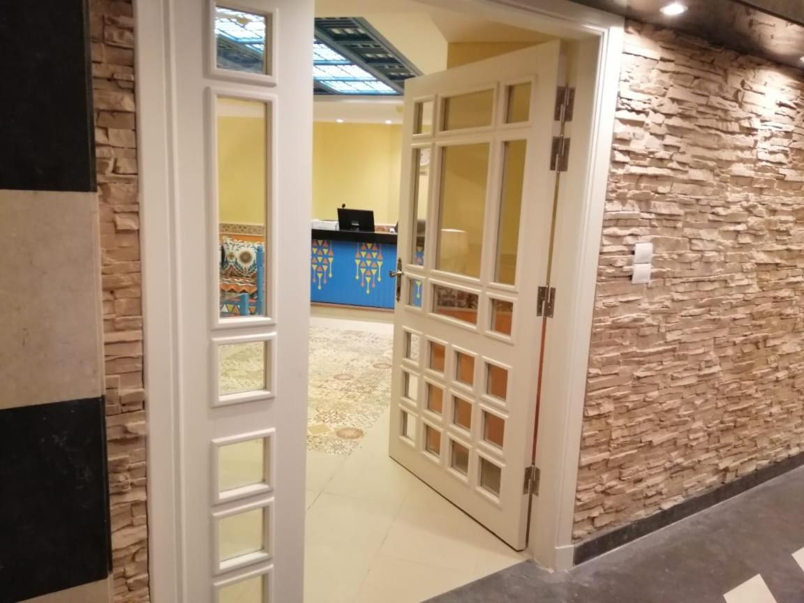 Almadiafa - المضيفه Hotel Kairo Bagian luar foto