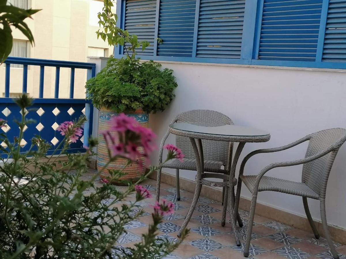Almadiafa - المضيفه Hotel Kairo Bagian luar foto