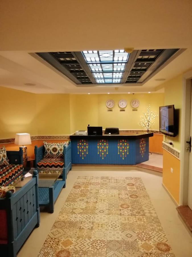 Almadiafa - المضيفه Hotel Kairo Bagian luar foto
