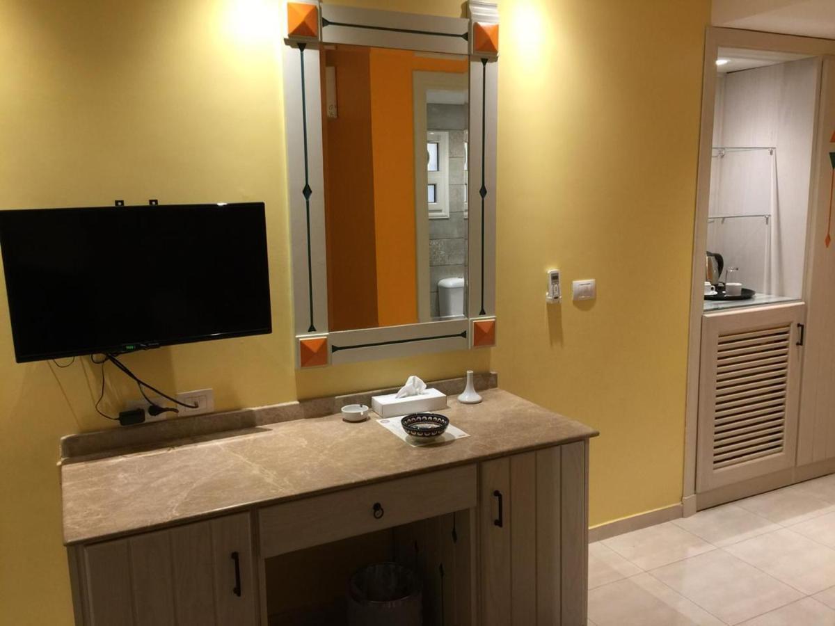 Almadiafa - المضيفه Hotel Kairo Bagian luar foto