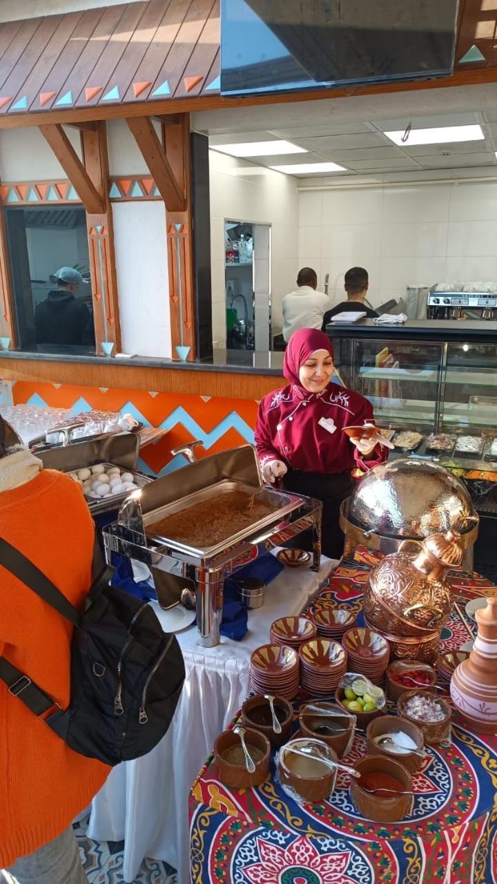 Almadiafa - المضيفه Hotel Kairo Bagian luar foto