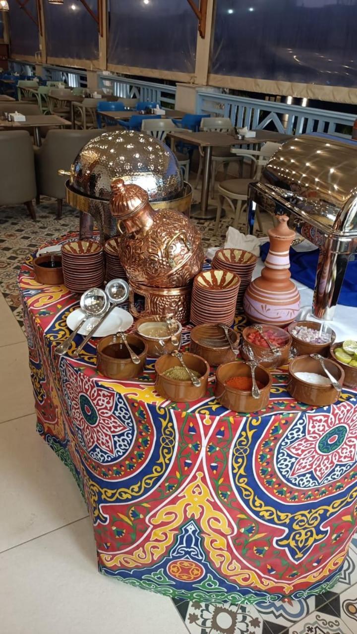 Almadiafa - المضيفه Hotel Kairo Bagian luar foto